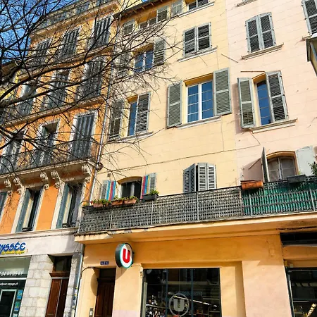 Апартаменты Le Petit Port *